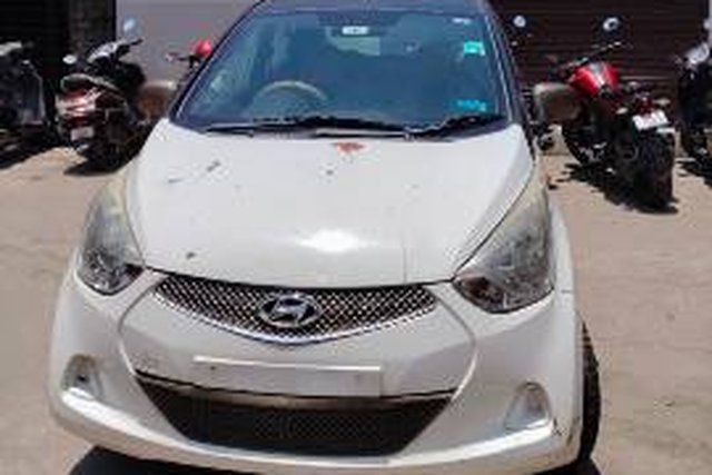 Hyundai EON Magna Plus Second-hand 2016 Hyundai EON Magna Plus for sale in Guwahati