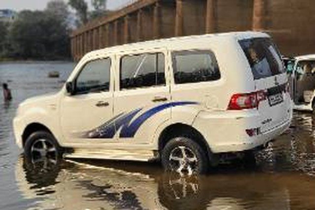 Tata Movus CX Second-hand 2015 Tata Movus CX for sale in Pune