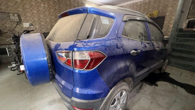 Second-hand 2017 Ford Ecosport 1.5 Diesel Ambiente BSIV for sale in Ghaziabad