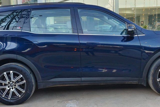 Mahindra XUV700 AX7 BSVI Second-hand 2021 Mahindra XUV700 AX7 BSVI for sale in Bangalore
