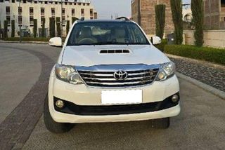 Used Toyota Fortuner 4x4 AT