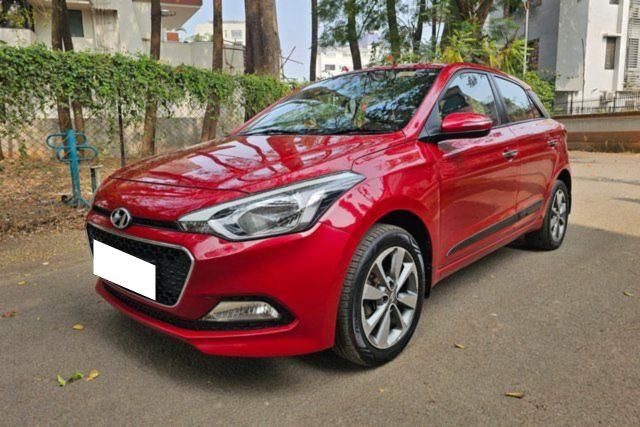 Second-hand 2014 Hyundai i20 Asta 1.4 AT for sale in Nashik
