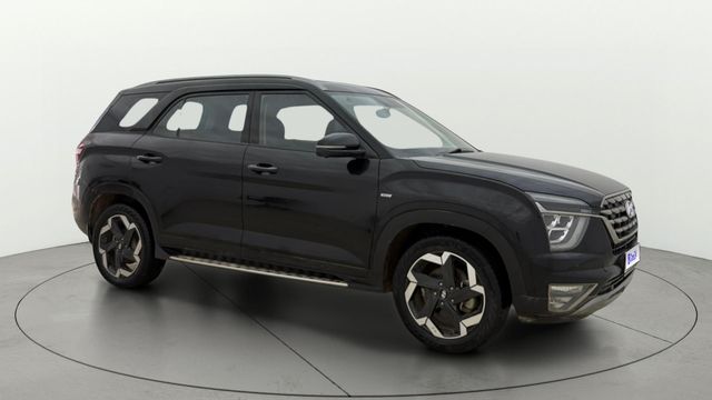 Second-hand 2023 Hyundai Alcazar Signature (O) Turbo DCT for sale in New Delhi