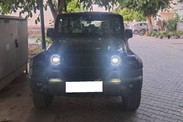 Mahindra Thar ROXX MX5 RWD Diesel Second-hand 2025 Mahindra Thar ROXX MX5 RWD Diesel for sale in Ahmedabad