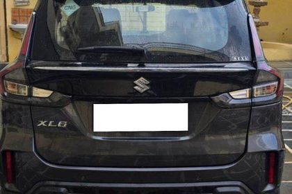 8 Used Maruti Suzuki XL6
