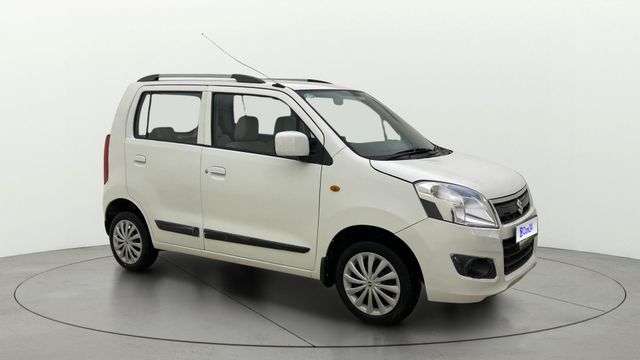 Second-hand 2017 Maruti Suzuki Wagon R AMT VXI for sale in Ahmedabad