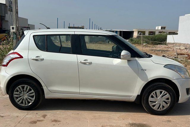 Maruti Suzuki Swift VXI Second-hand 2011 Maruti Suzuki Swift VXI for sale in Sabarkantha