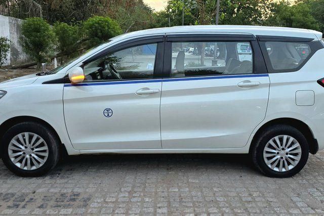Maruti Suzuki Ertiga Tour STD CNG Second-hand 2023 Maruti Suzuki Ertiga Tour STD CNG for sale in New Delhi