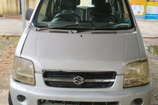 5 Used Maruti Wagon R in Vapi