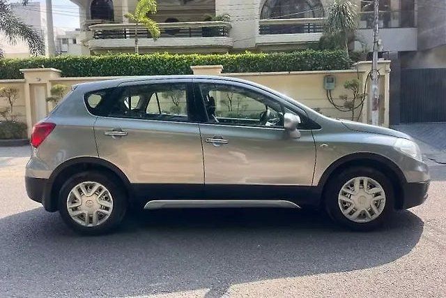Maruti Suzuki S Cross DDiS 200 Sigma Second-hand 2015 Maruti Suzuki S Cross DDiS 200 Sigma for sale in Jalandhar