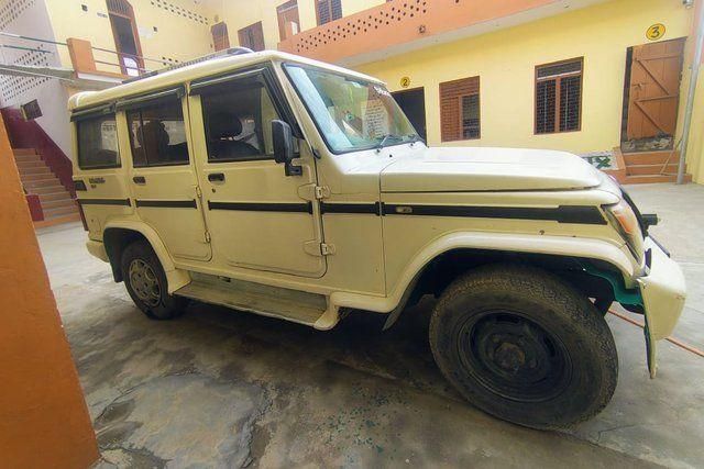 Second-hand 2010 Mahindra Bolero SLX 2WD BSII for sale in Aligarh