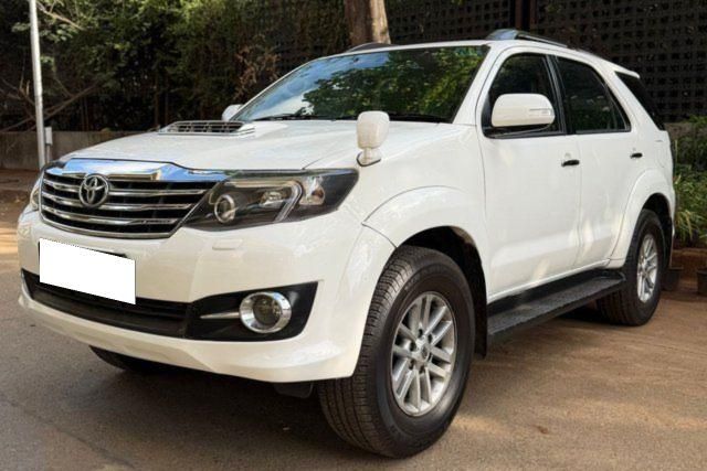 Second-hand 2015 Toyota Fortuner 4x2 AT for sale in Mumbai