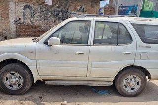 2 Used Tata Safari in Sri Ganganagar