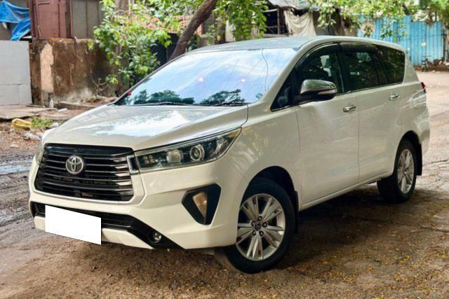 Toyota Innova 2.5 G (Diesel) 7 Seater BS IV Second-hand 2016 Toyota Innova 2.5 G (Diesel) 7 Seater BS IV for sale in Mumbai