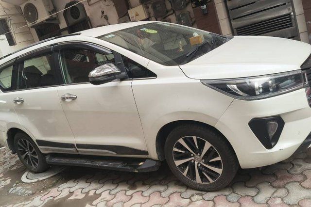 Toyota Innova Crysta 2.7 ZX 7 STR AT Second-hand 2021 Toyota Innova Crysta 2.7 ZX 7 STR AT for sale in New Delhi