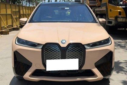 BMW iX xDrive40
