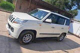 Used Mahindra TUV 300 T8