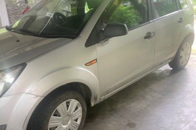Ford Figo Petrol EXI Second-hand 2011 Ford Figo Petrol EXI for sale in Jorabat