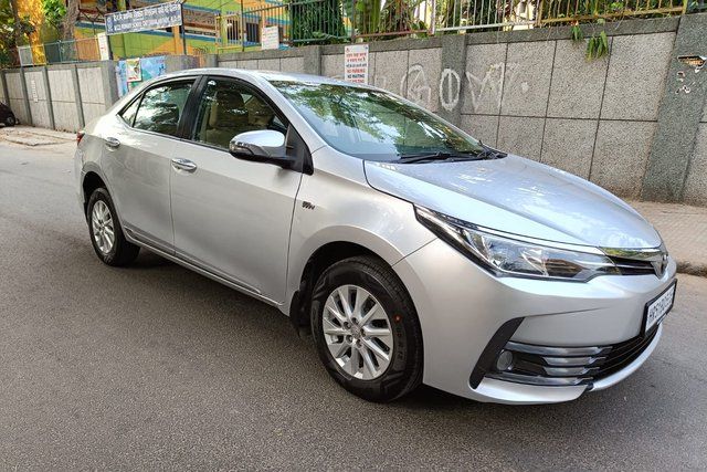 Toyota Corolla Altis G MT Second-hand 2017 Toyota Corolla Altis G MT for sale in New Delhi