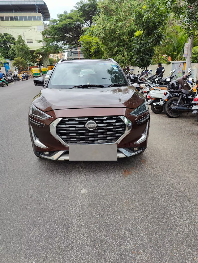 Second-hand 2022 Nissan Magnite Turbo XV Premium BSVI for sale in Bangalore
