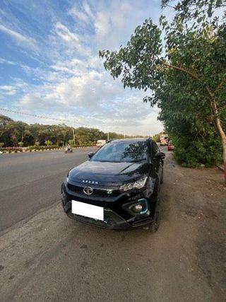 Used Tata Nexon EV XZ Plus Dark Edition