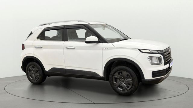 Hyundai Venue S 2023-2025 Second-hand 2023 Hyundai Venue S 2023-2025 for sale in Gurgaon