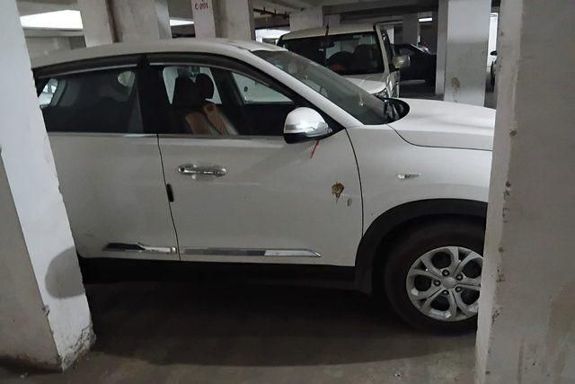 Second-hand 2023 Kia Sonet HTE BSVI for sale in Ahmedabad