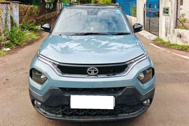 Second-hand 2023 Tata Punch Creative AMT for sale in Pune