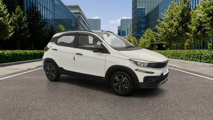 Used XZA AMT BSVI