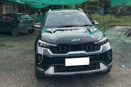 5 Used Kia Sonet