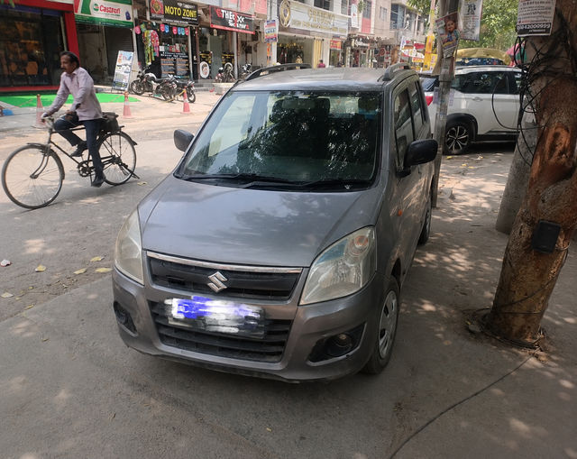 Maruti Suzuki Wagon R LXI BS IV Second-hand 2014 Maruti Suzuki Wagon R LXI BS IV for sale in New Delhi