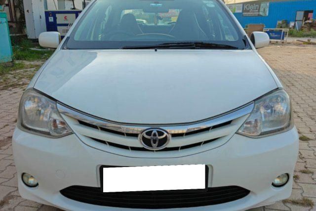 Second-hand 2011 Toyota Etios V for sale in Mohali
