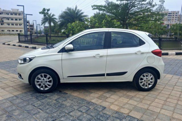 Second-hand 2017 Tata Tiago 1.2 Revotron XZA for sale in Mohali