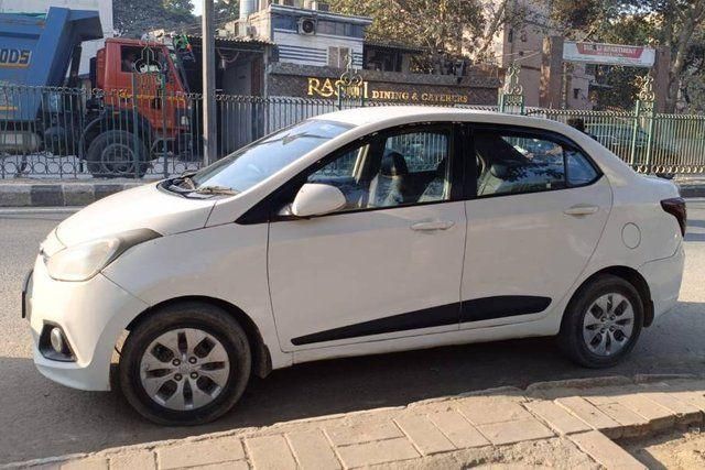 Second-hand 2016 Hyundai Xcent 1.1 CRDi Base for sale in Faridabad
