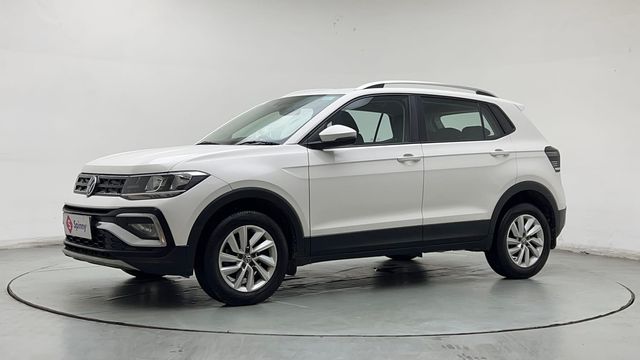 Second-hand 2024 Volkswagen Taigun Highline Plus for sale in Noida