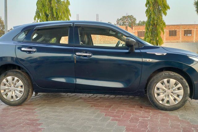 Second-hand 2022 Maruti Suzuki Baleno Sigma for sale in Ghaziabad
