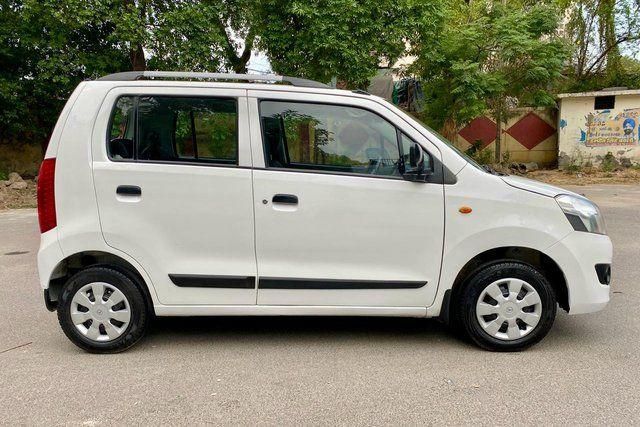 Maruti Suzuki Wagon R LXI BS IV Second-hand 2017 Maruti Suzuki Wagon R LXI BS IV for sale in New Delhi