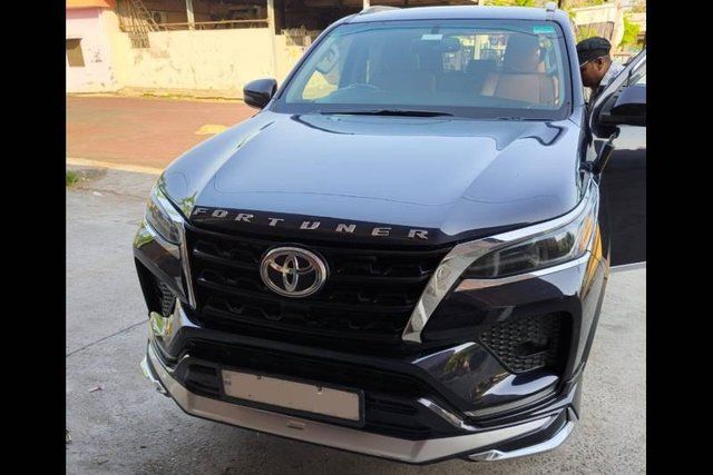 Second-hand 2021 Toyota Fortuner 4X4 Diesel AT BSVI for sale in New Delhi