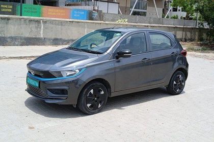 Tata Tiago EV XT LR