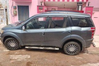 Used Mahindra XUV500 W6 2WD