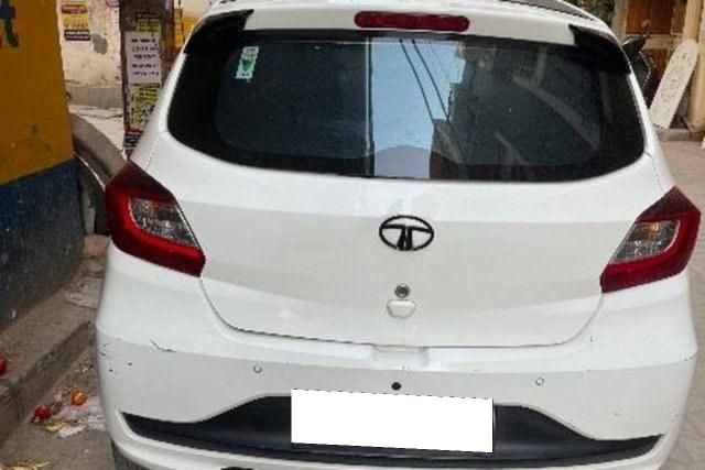 Tata Tiago XE Second-hand 2023 Tata Tiago XE for sale in New Delhi