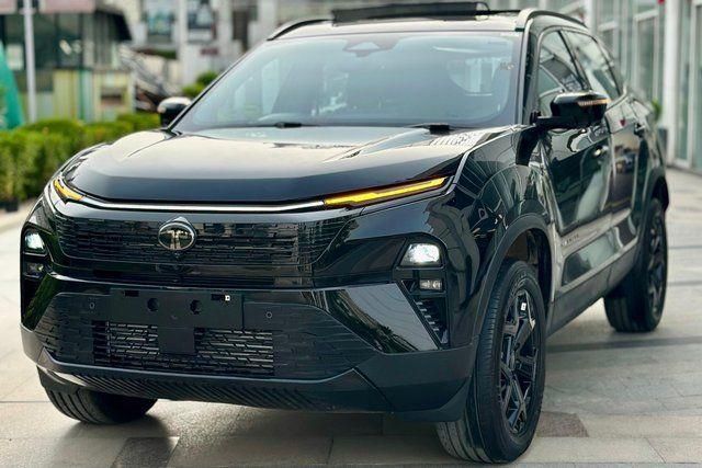 Tata Harrier Fearless X Plus Dark AT Second-hand 2025 Tata Harrier Fearless X Plus Dark AT for sale in Faridabad