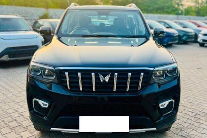 Used Z8L Diesel 4x4 AT BSVI