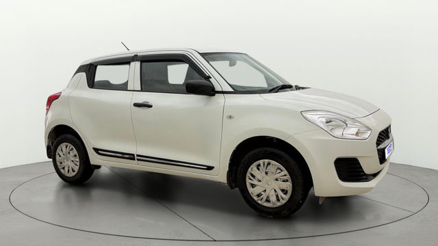 Second-hand 2024 Maruti Suzuki Swift LXI for sale in New Delhi