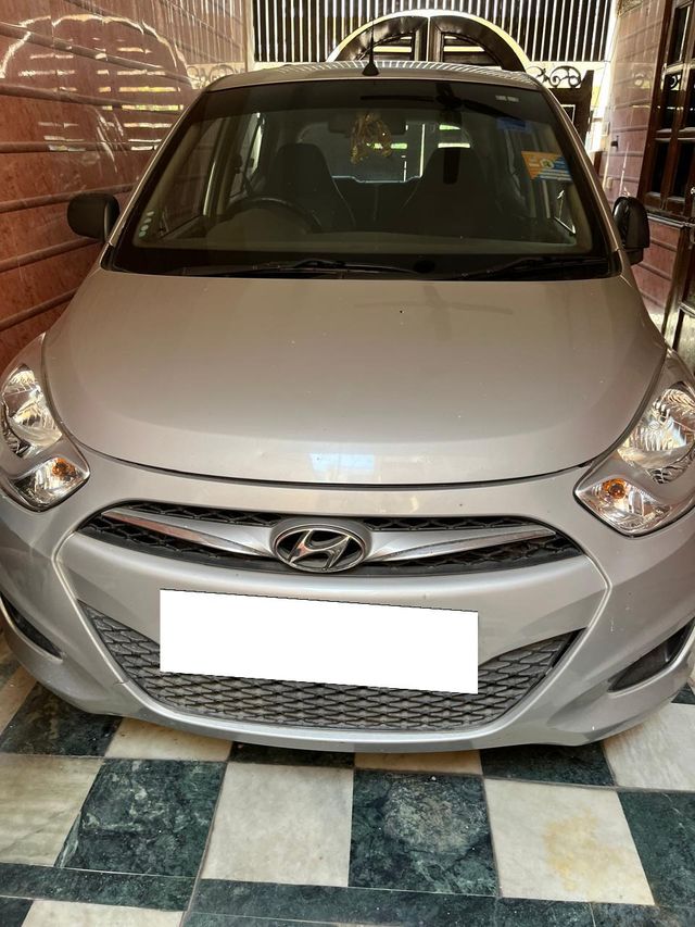 Hyundai i10 Magna 1.1L Second-hand 2016 Hyundai i10 Magna 1.1L for sale in New Delhi