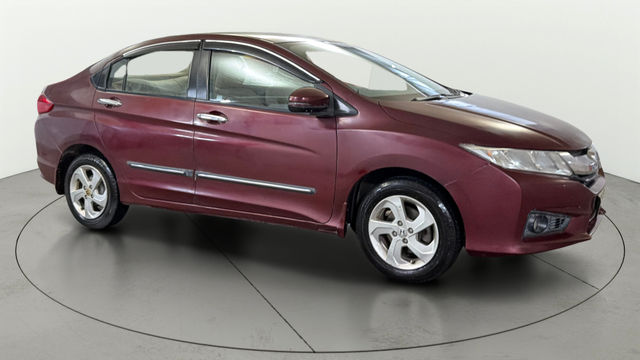 Honda City i VTEC V Second-hand 2016 Honda City i VTEC V for sale in New Delhi