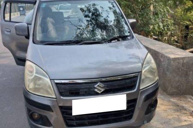 Second-hand 2013 Maruti Suzuki Wagon R VXI BS IV for sale in New Delhi