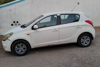 3 Used Hyundai i20 in Bhavnagar