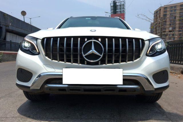 Mercedes-Benz GLC 220d 4MATIC Sport Second-hand 2017 Mercedes-Benz GLC 220d 4MATIC Sport for sale in Mumbai