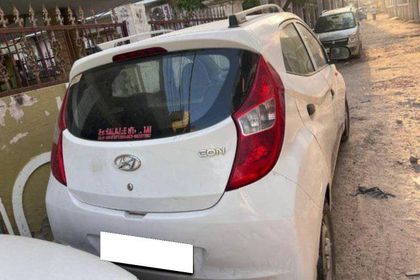 29 Used Hyundai EON
